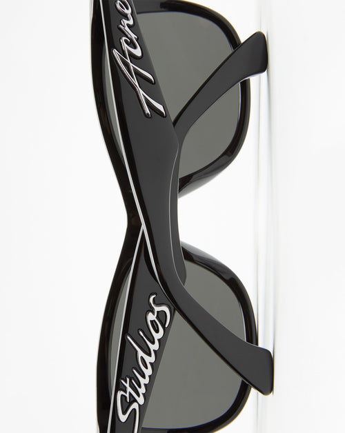 Square Framed Sunglasses