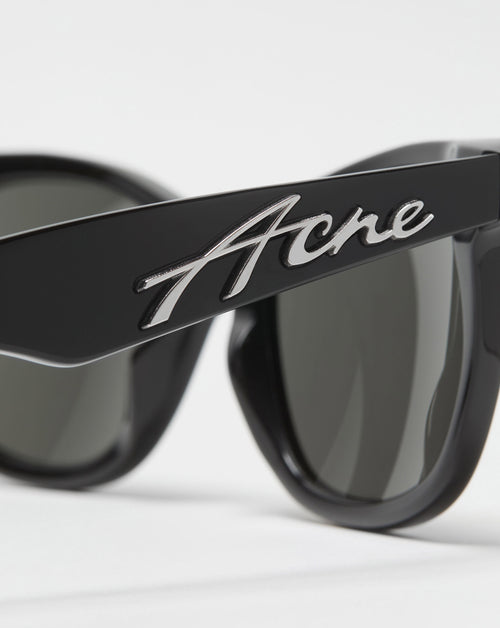 Square Framed Sunglasses