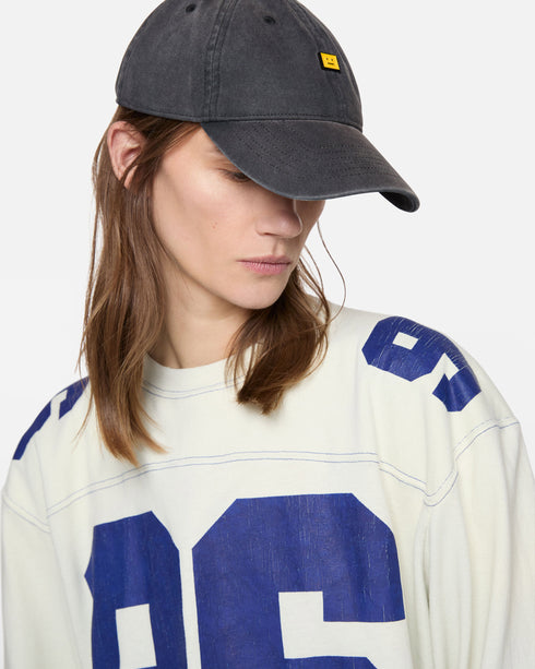 Face Stud Cap