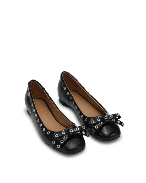Eyelets Bow Ballerina