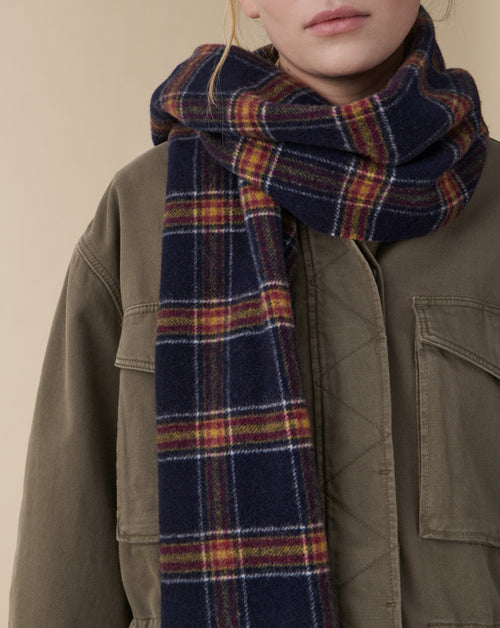 Charlie Scarf