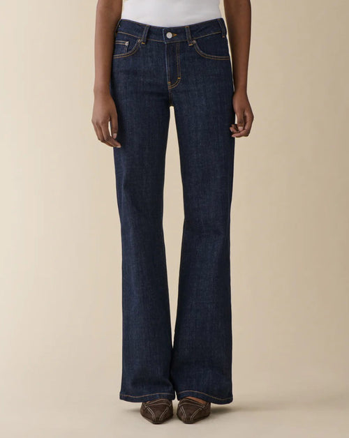 San Babila Jean