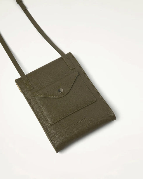 Enveloppe with Strap