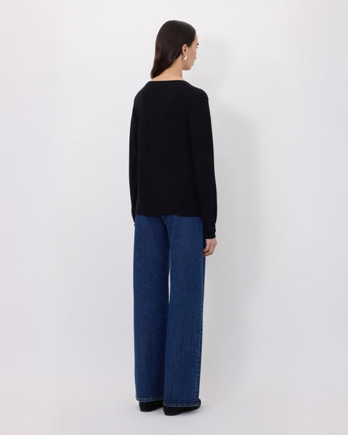Ava Longsleeve T-Shirt
