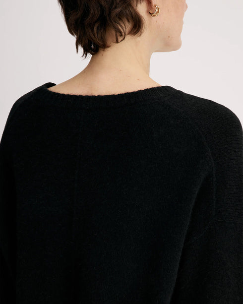 Azali Crewneck Sweater