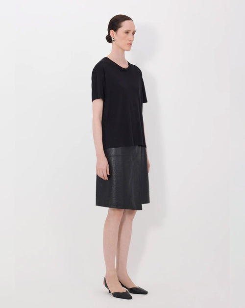 Ezra Classic Fit T-Shirt