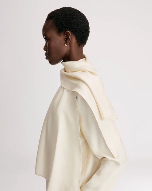 Gala Foulard Blouse