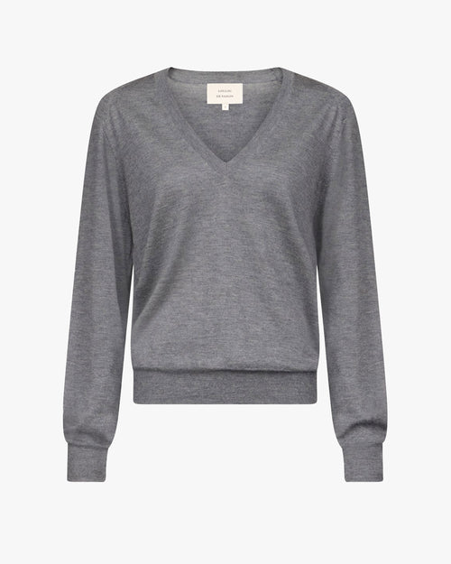 Julio V Neck Fine Knit Sweater