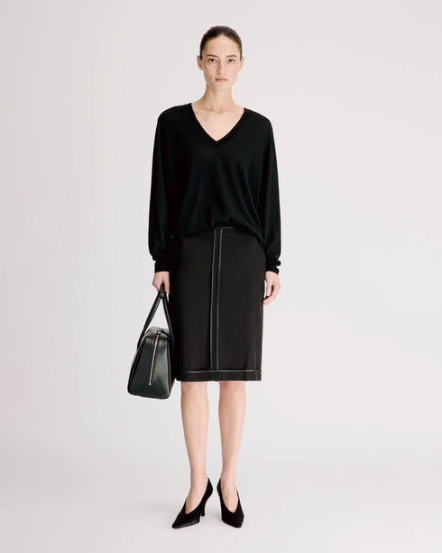 Julio Fine V-Neck Sweater