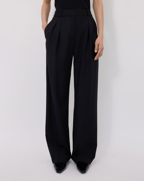 Sbiru Pant