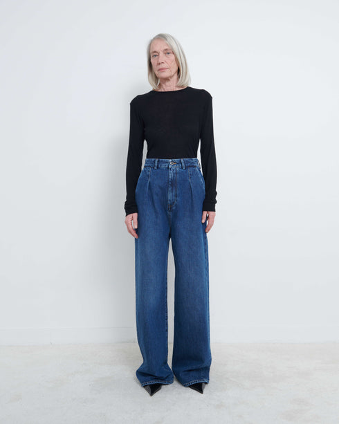 Attu Wide Leg Jeans