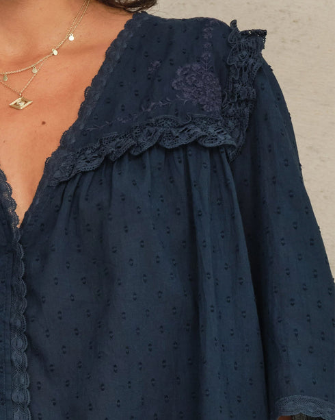 Brea Frill Emb Top