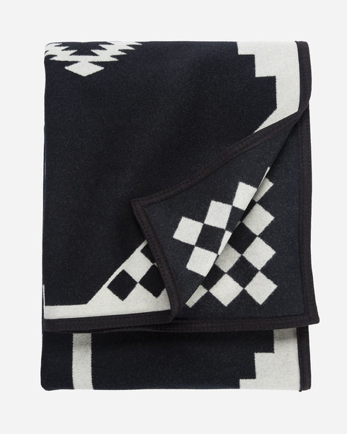 Jacquard Blanket