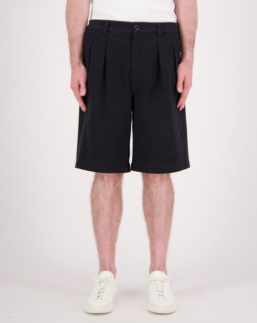 Double Pleated Wide Short