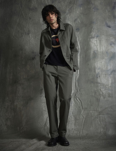 Relaxed Fit Chino